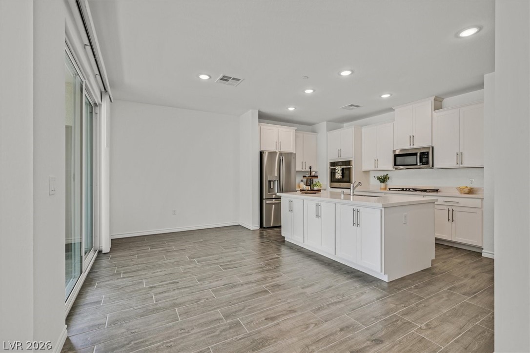 2555 Hampton Road 11203 Property Photo 6