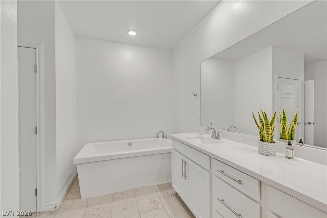 2555 Hampton Road 11203 Property Photo 18