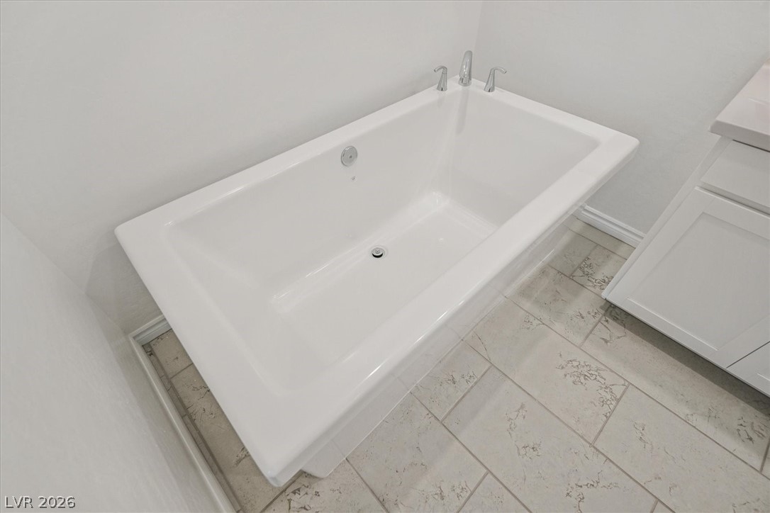 2555 Hampton Road 11203 Property Photo 19