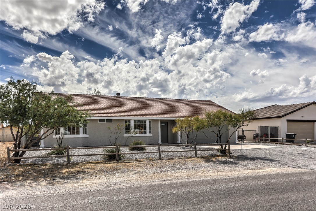 881 Lone Pine Road Property Photo 12