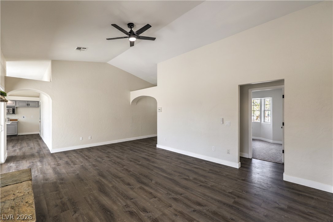 881 Lone Pine Road Property Photo 17