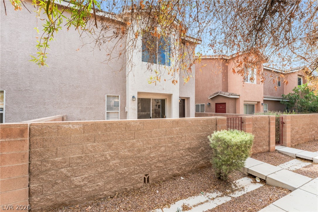 3686 Golden Sunset Court Property Photo 2