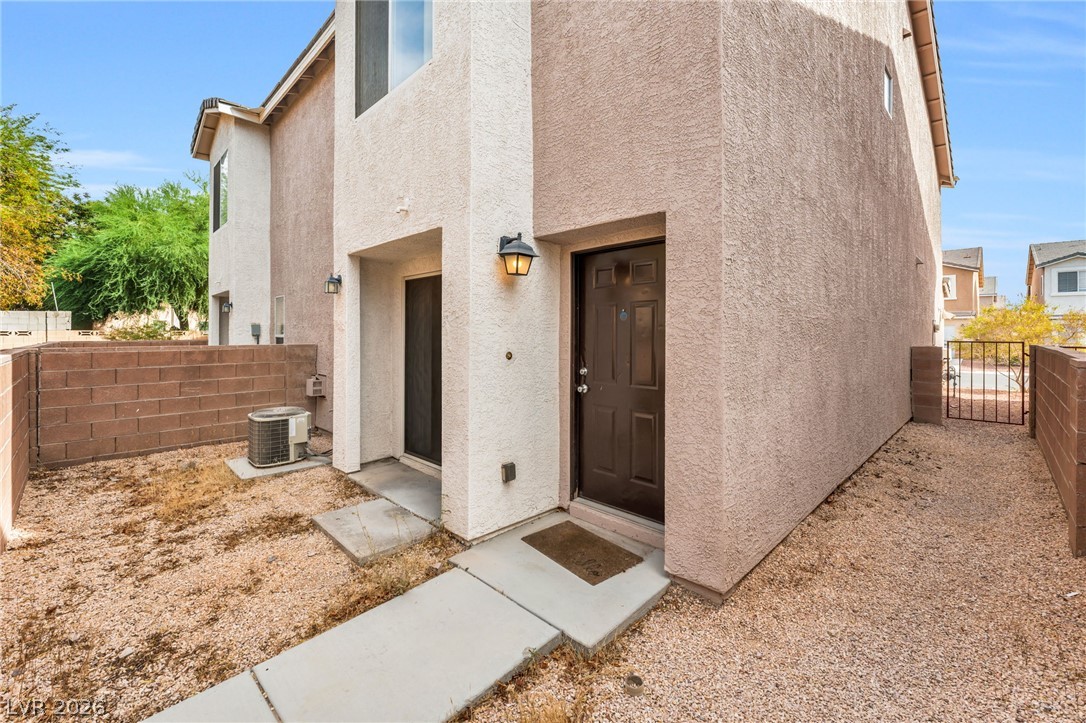 3686 Golden Sunset Court Property Photo 3