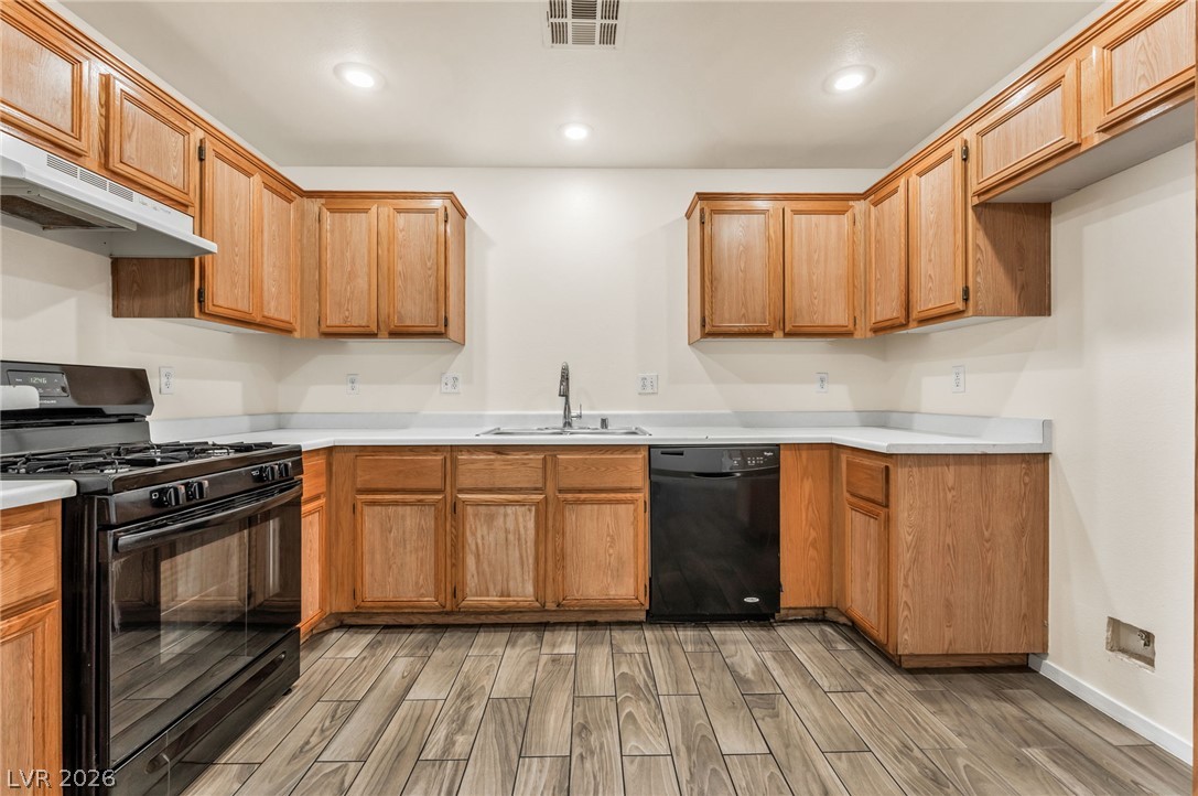 3686 Golden Sunset Court Property Photo 13