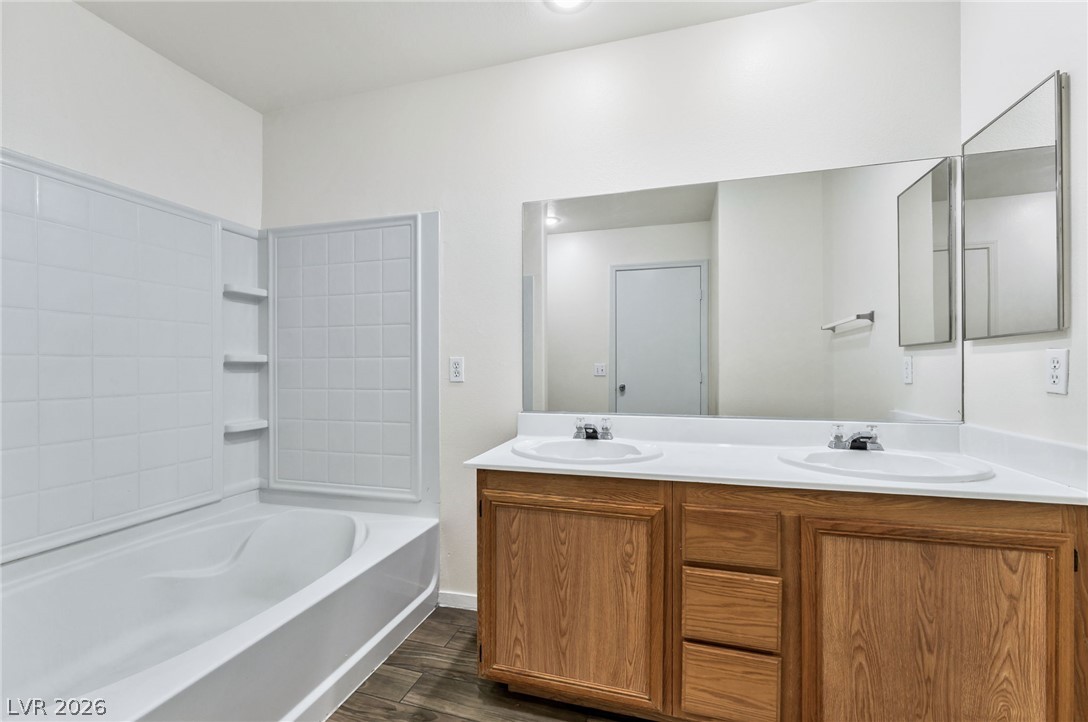 3686 Golden Sunset Court Property Photo 20
