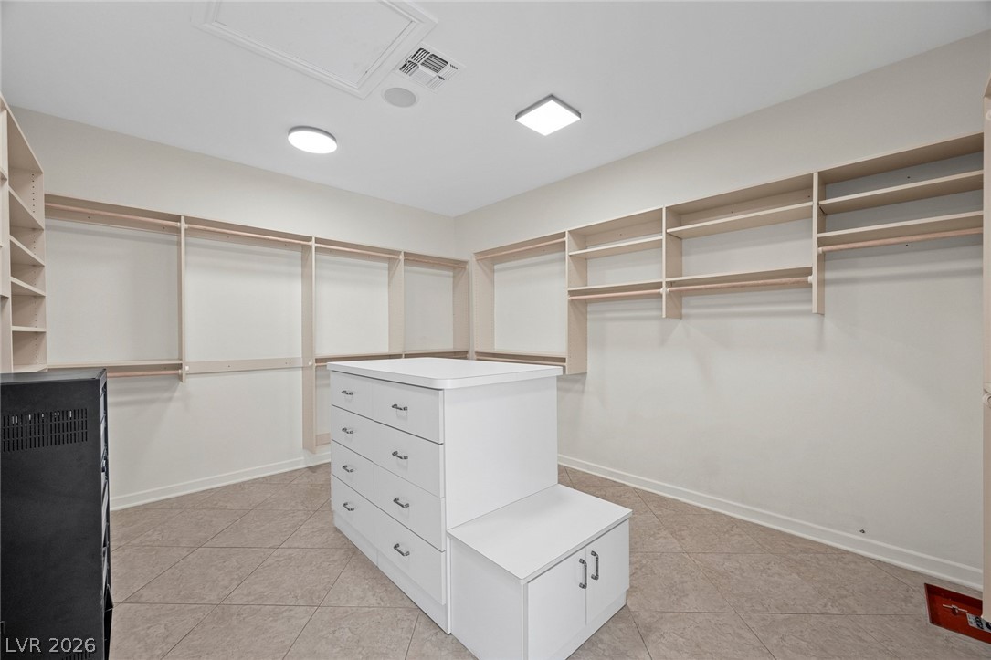 2130 Diamond Bar Drive Property Photo 13