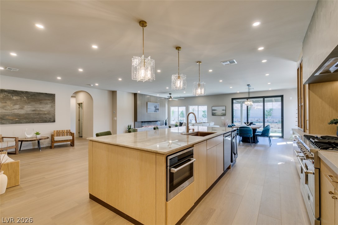 2897 Sunlit Glade Avenue Property Photo 12
