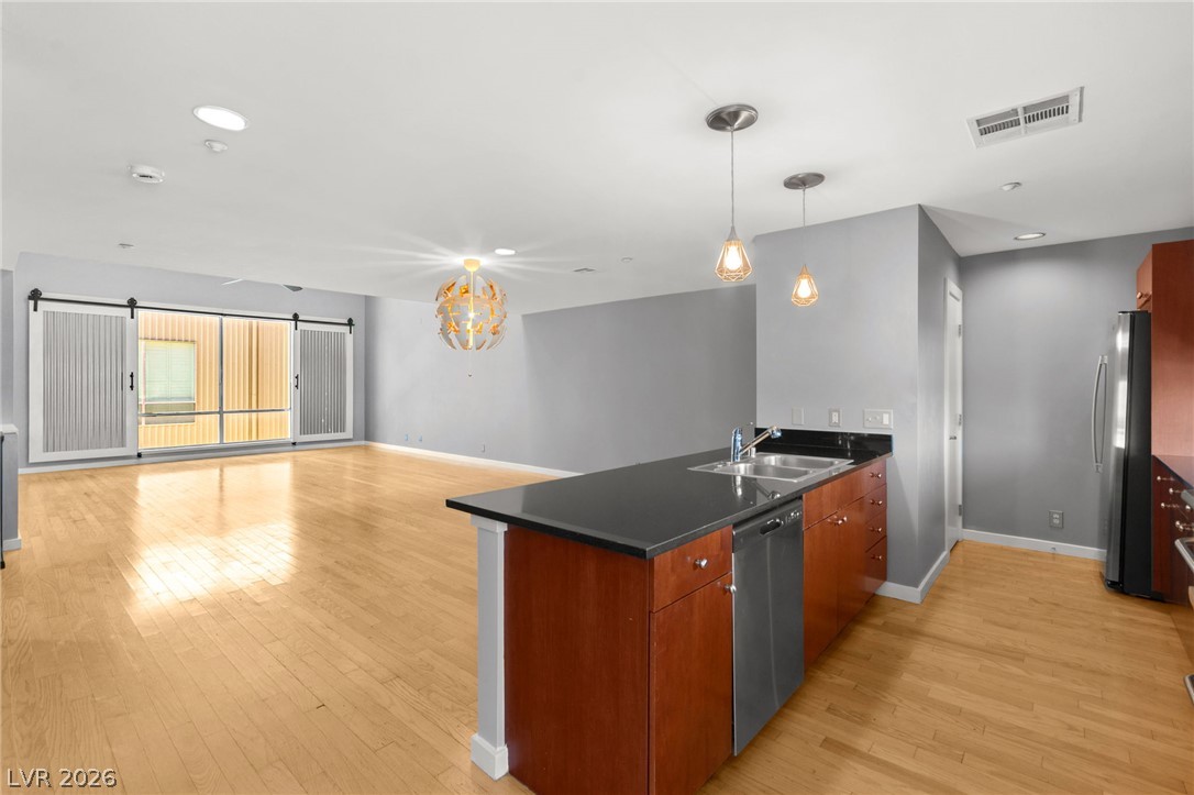 1190 East Carson Avenue Property Photo 16