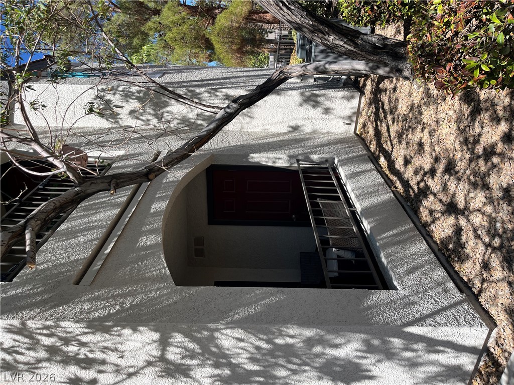2821515 Property Photo 2