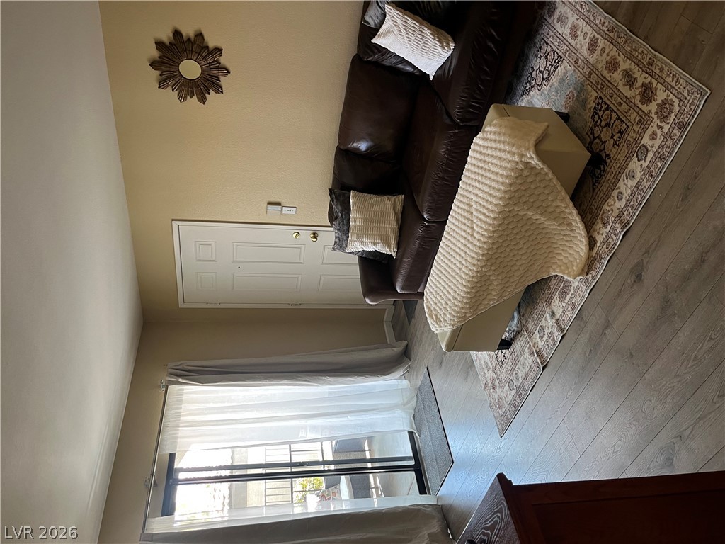 2821515 Property Photo 3
