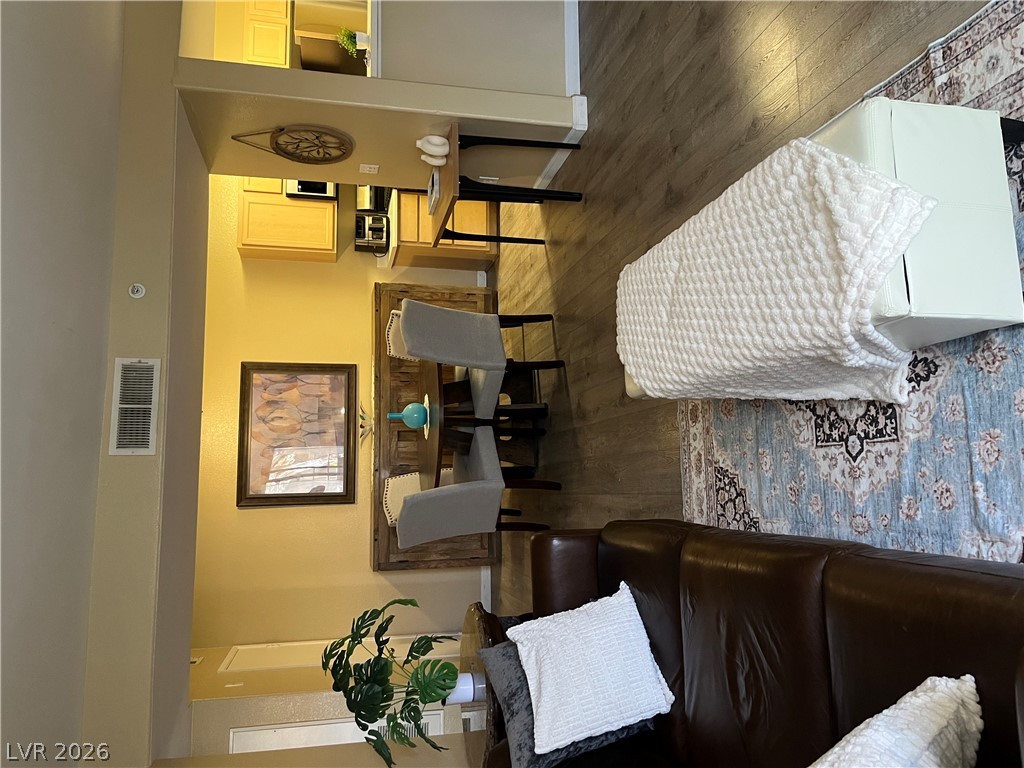 2821515 Property Photo 28