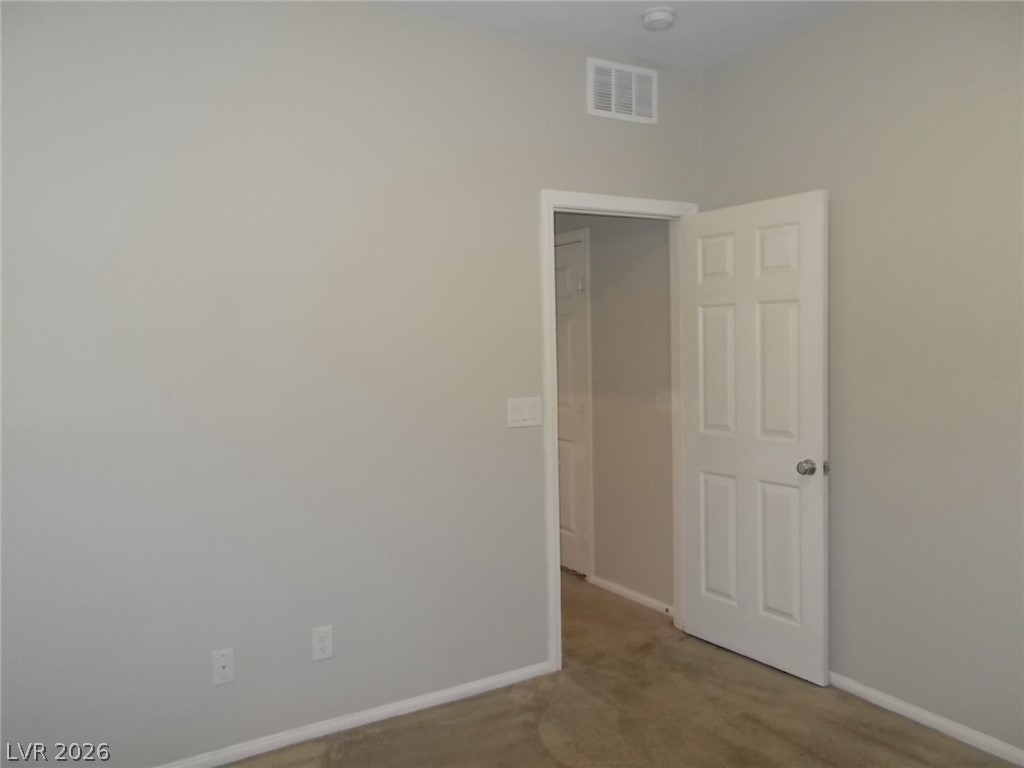 6178 Empress Woods Court Property Photo 5
