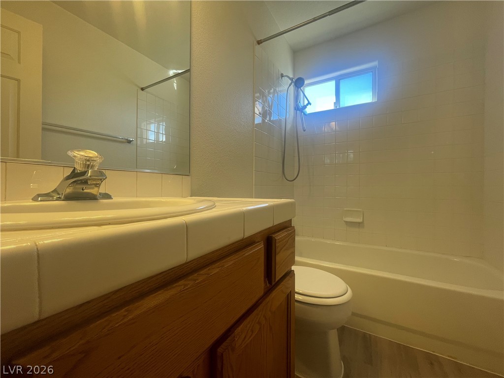 520 Arrowhead Trail 223 Property Photo 6