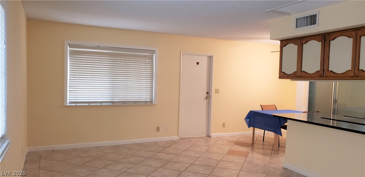 5156 Gray Lane A Property Photo 6