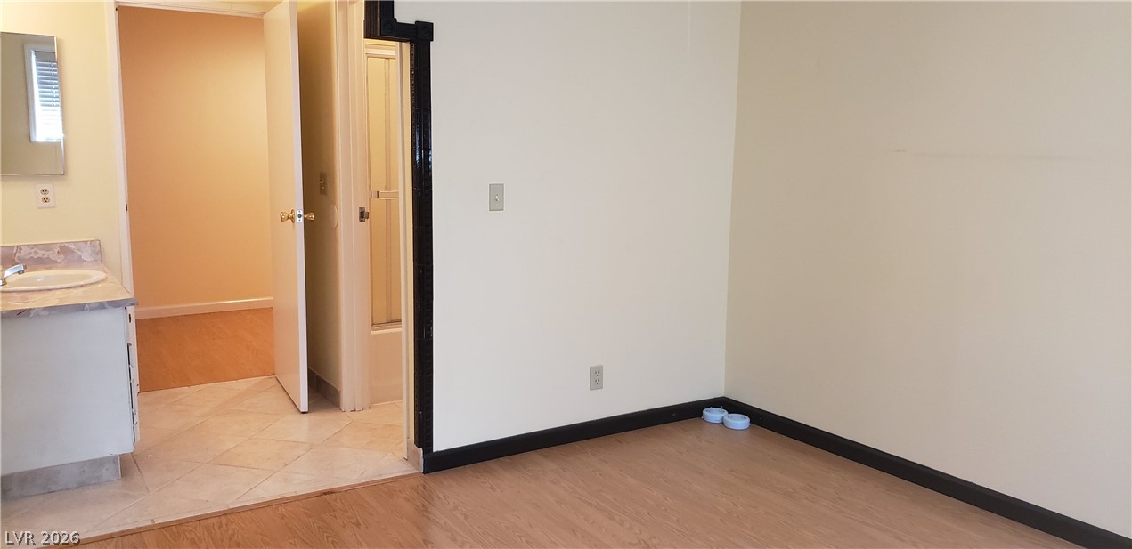 5156 Gray Lane A Property Photo 25