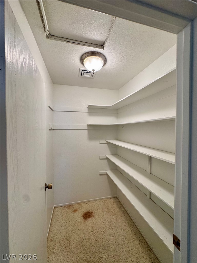 6930 South Valley View Boulevard Property Photo 28