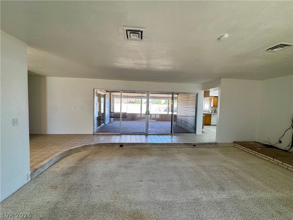 6930 South Valley View Boulevard Property Photo 32