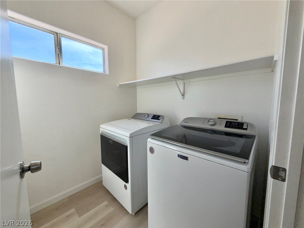 2615 West Gary Avenue 2050 Property Photo 8