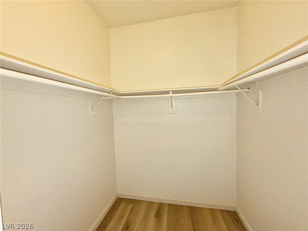 2615 West Gary Avenue 2050 Property Photo 11