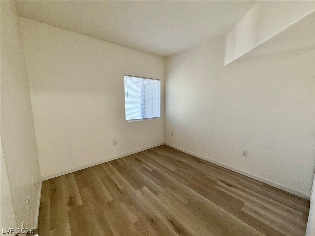 2615 West Gary Avenue 2050 Property Photo 14