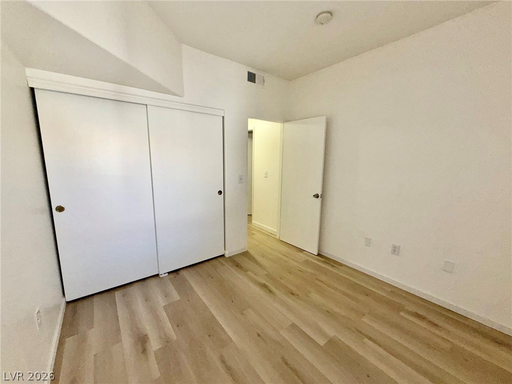2615 West Gary Avenue 2050 Property Photo 15