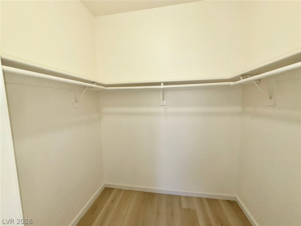 2615 West Gary Avenue 2050 Property Photo 18