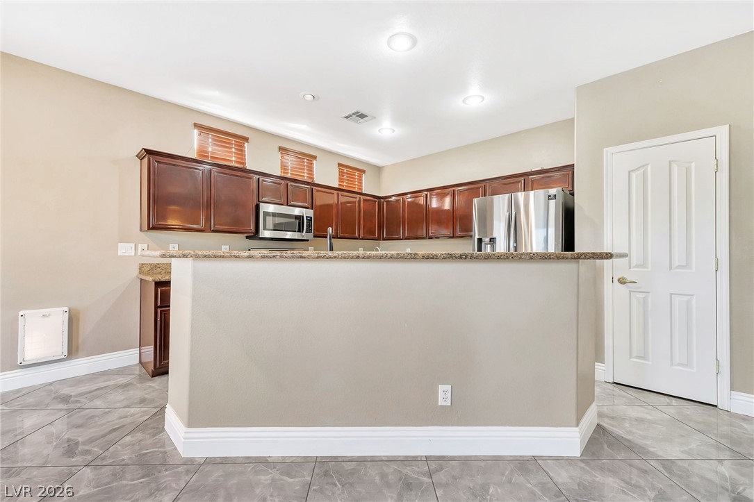 5968 Pavilion Lakes Avenue Property Photo 15