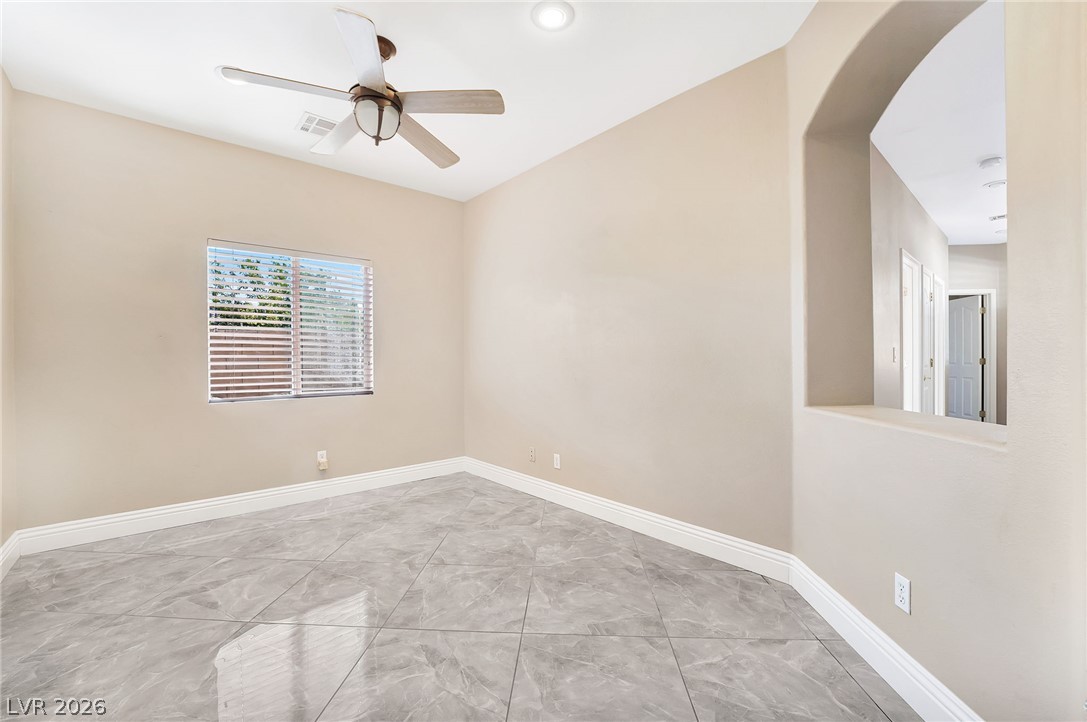 5968 Pavilion Lakes Avenue Property Photo 18