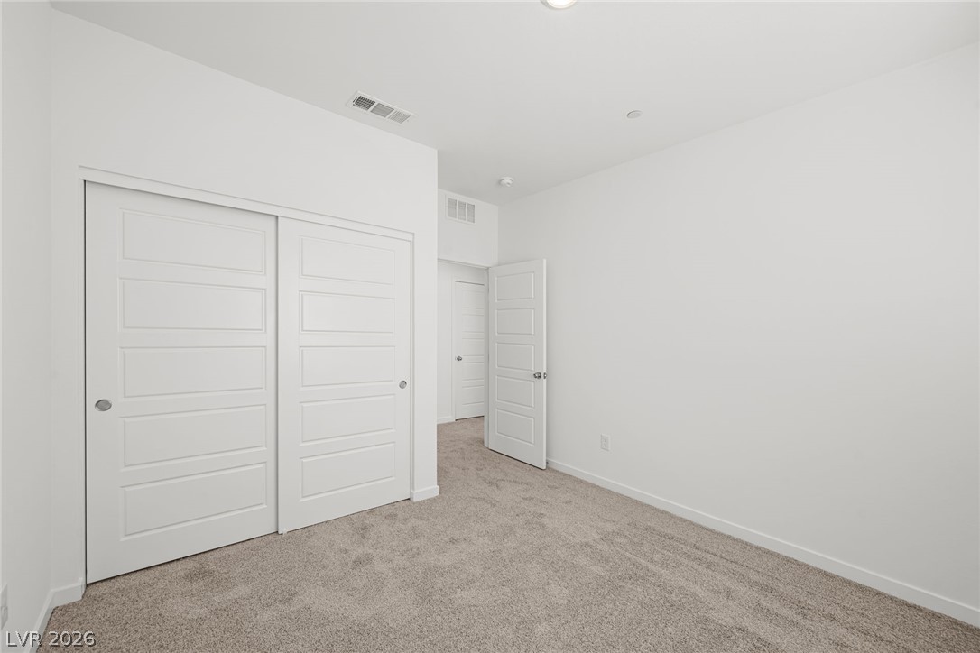 9933 Kimura Hills Avenue Property Photo 18