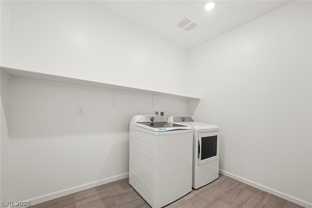 9933 Kimura Hills Avenue Property Photo 21