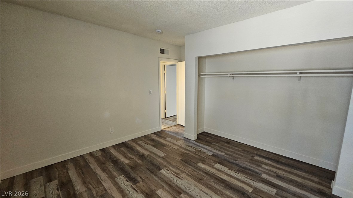 2771 Eldora Circle B Property Photo 7
