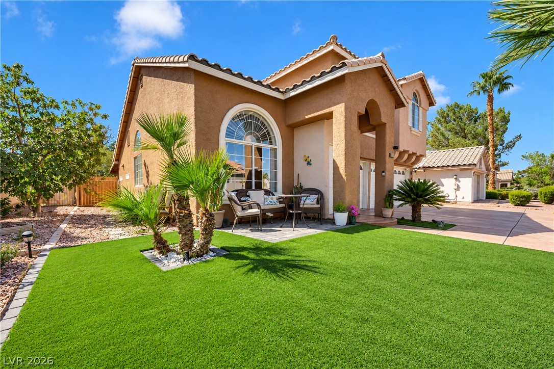 1723 English Rose Drive Property Photo 3