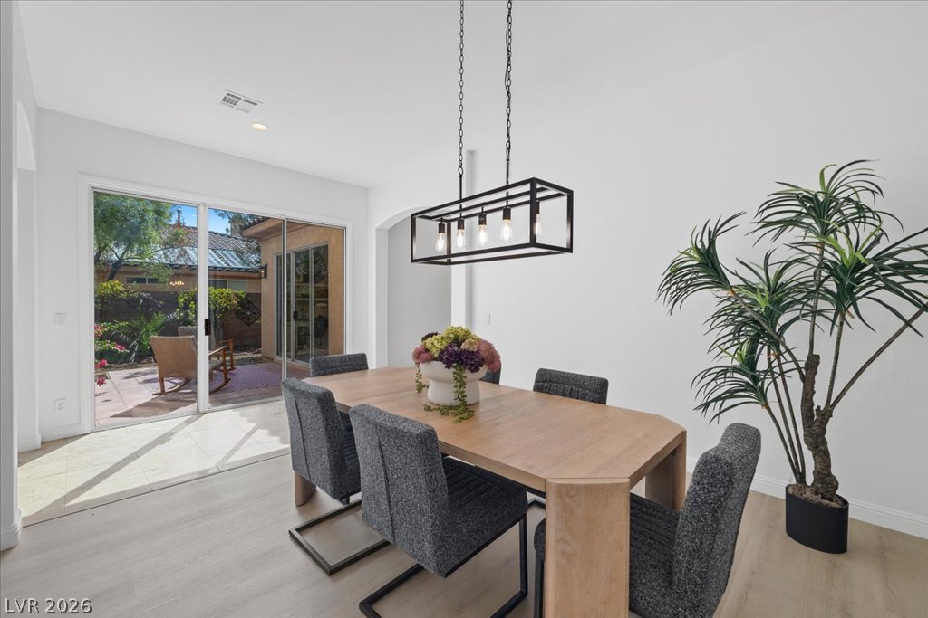4657 Jadewood Street Property Photo 10