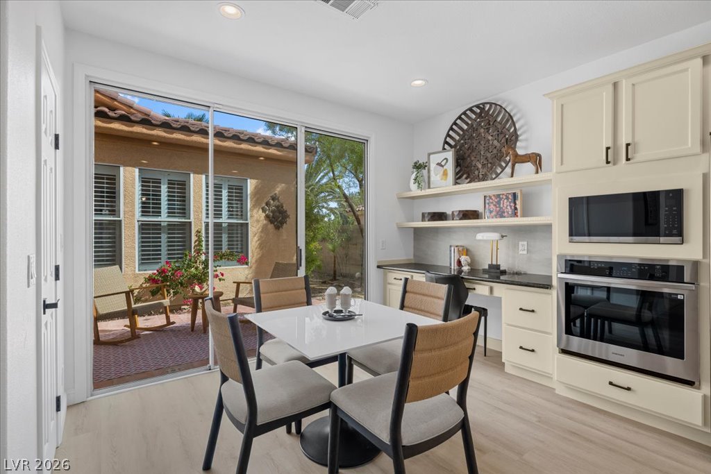 4657 Jadewood Street Property Photo 18