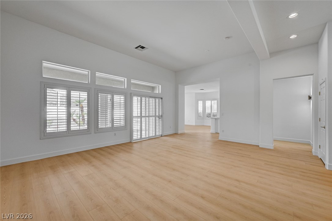 2721 Faiss Drive Property Photo 5