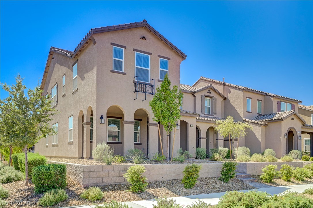 3701 Via Gennaro Property Photo 3