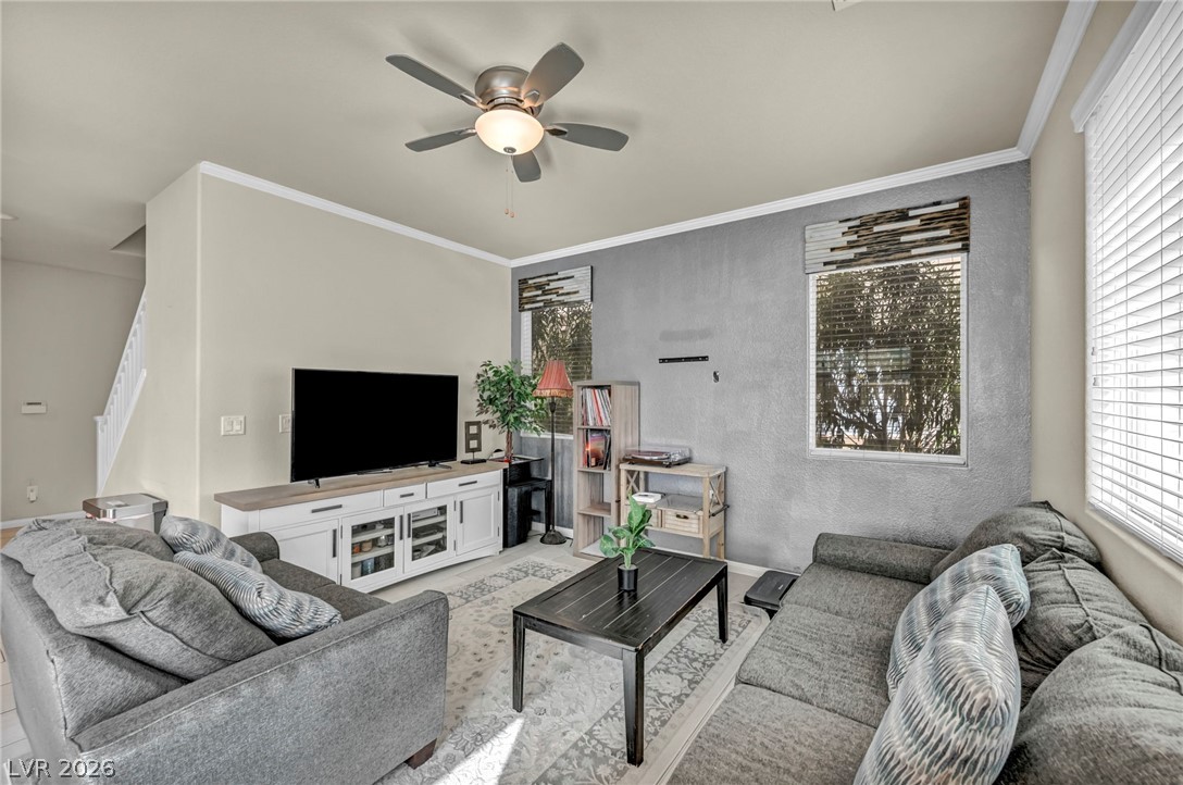 389 Fringe Ruff Drive Property Photo 7