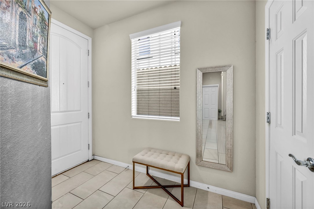 389 Fringe Ruff Drive Property Photo 14