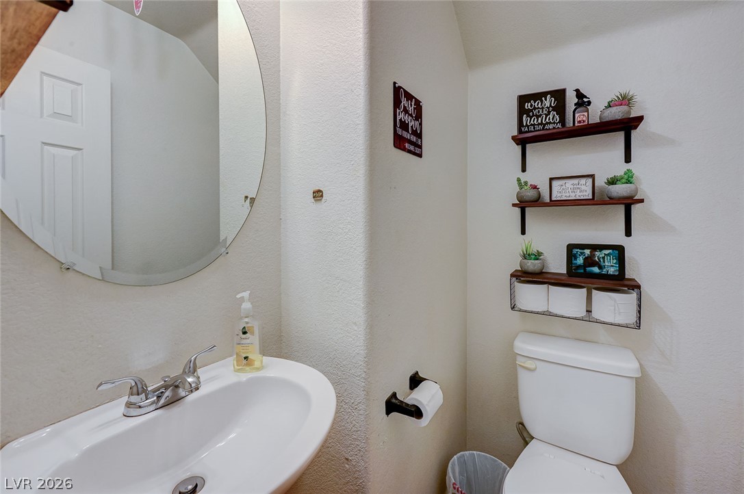 5151 Starter Avenue Property Photo 14