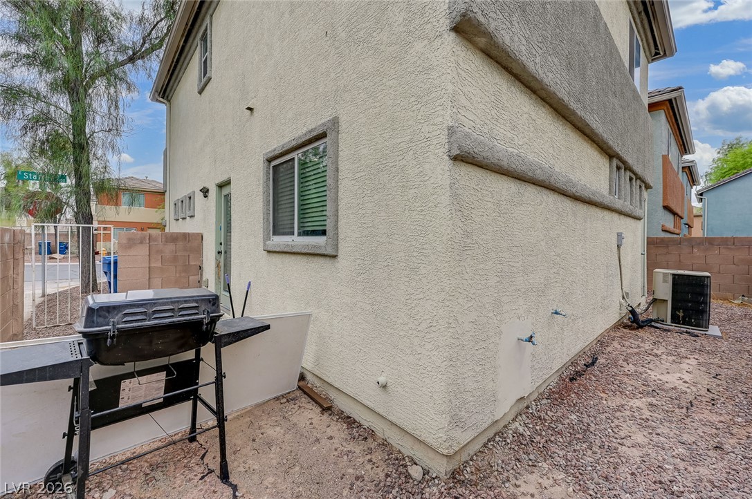 5151 Starter Avenue Property Photo 24