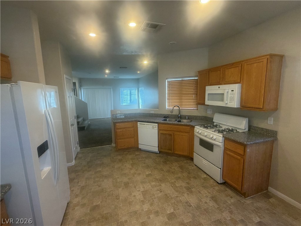 9915 Elkhead Creek Way Property Photo 4