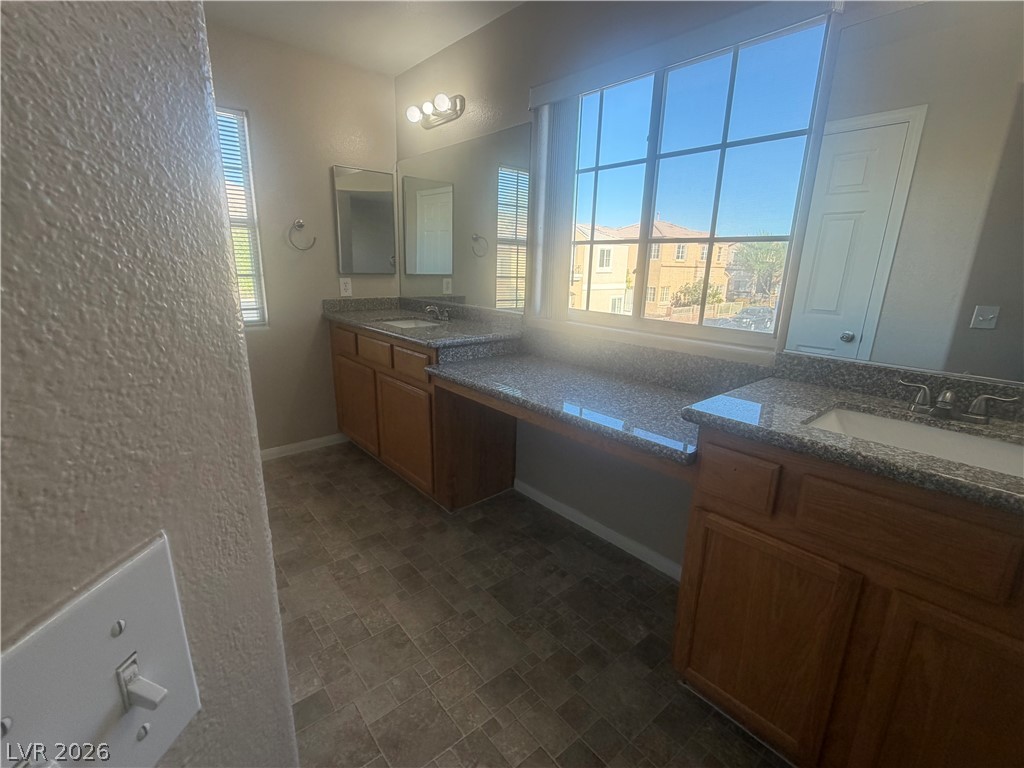 9915 Elkhead Creek Way Property Photo 20