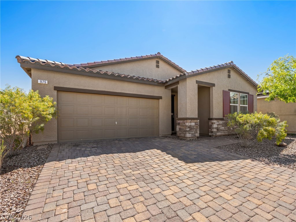 975 Twilight Glow Court Property Photo 9