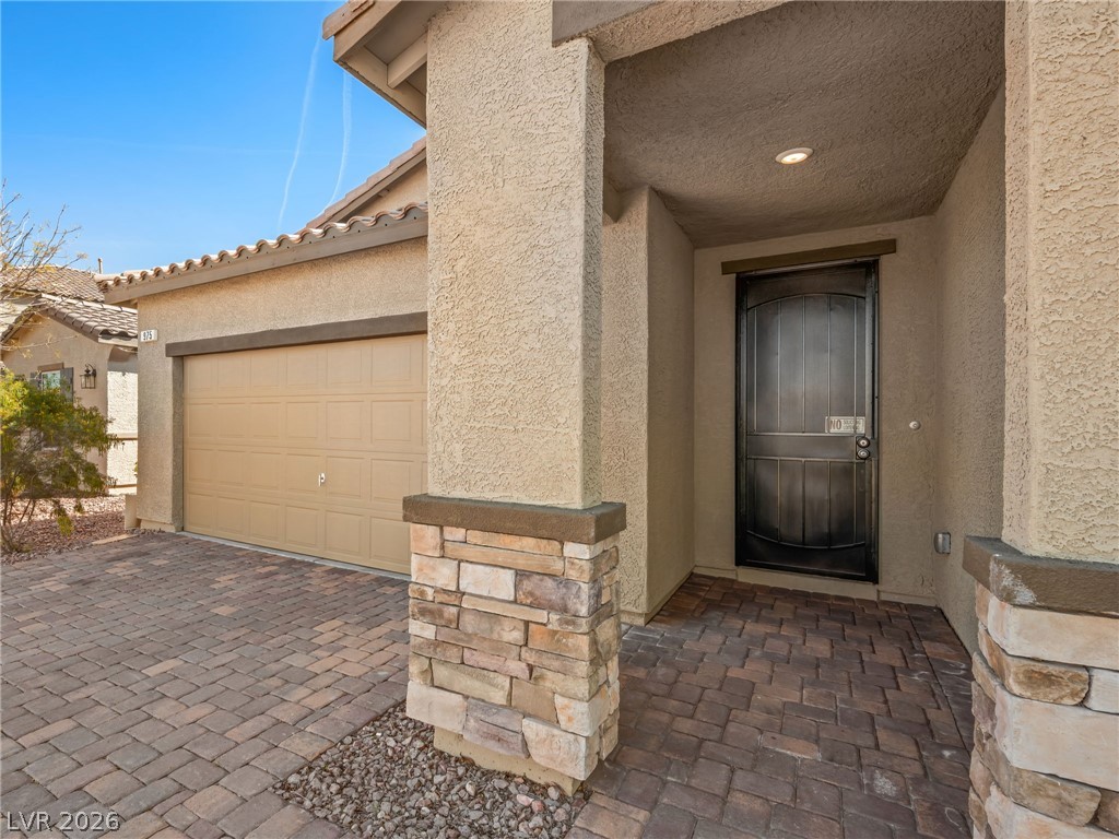 975 Twilight Glow Court Property Photo 10