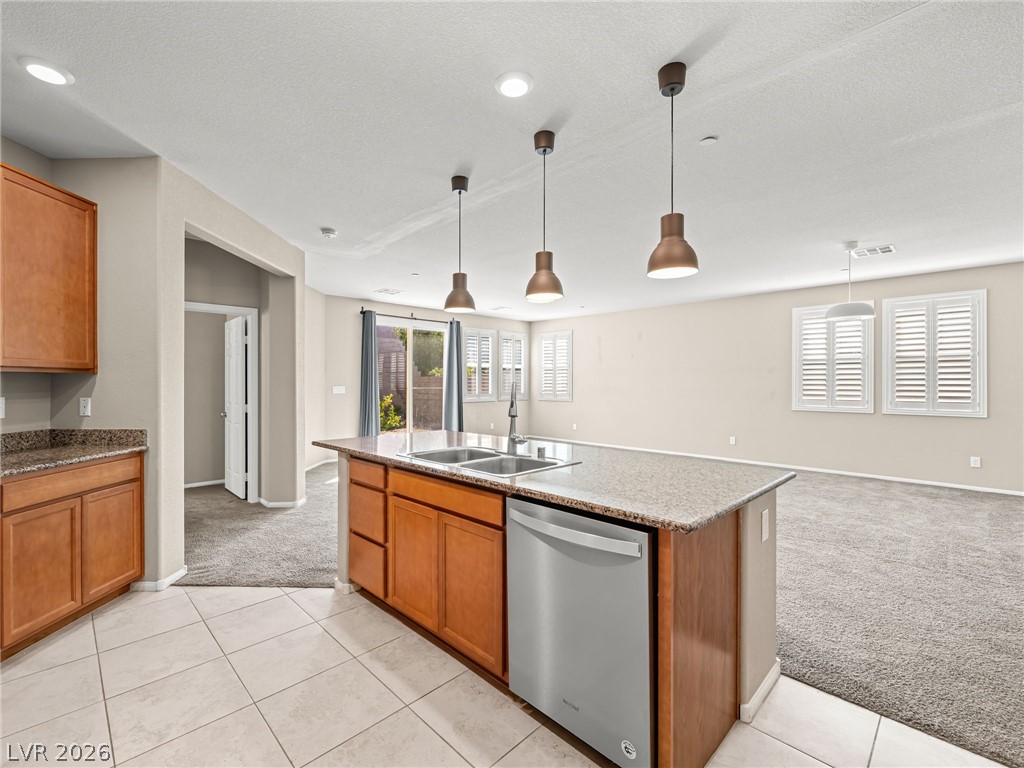 975 Twilight Glow Court Property Photo 27