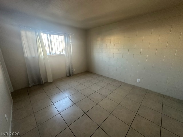 2909 Elm Avenue 2 Property Photo 7