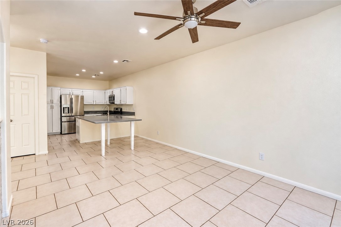 3104 Maple Ridge Court Property Photo 8