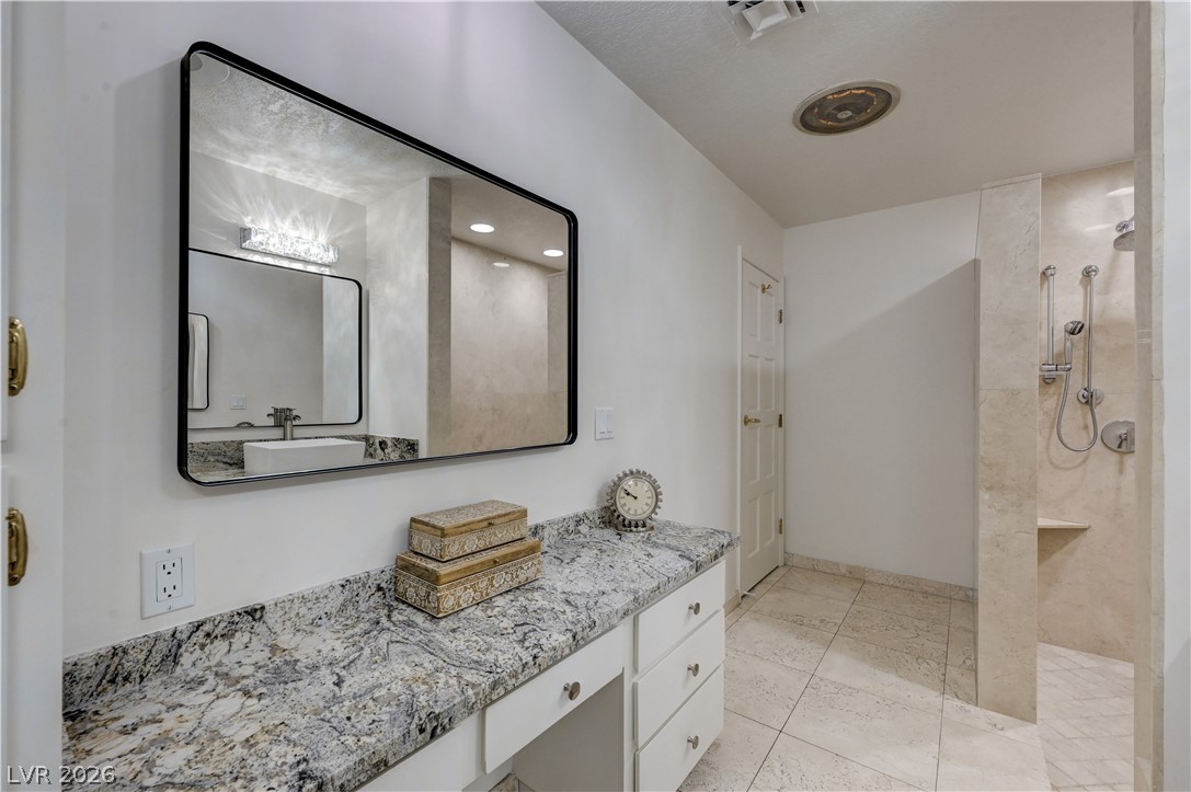3005 Plaza De Rosa Property Photo 25
