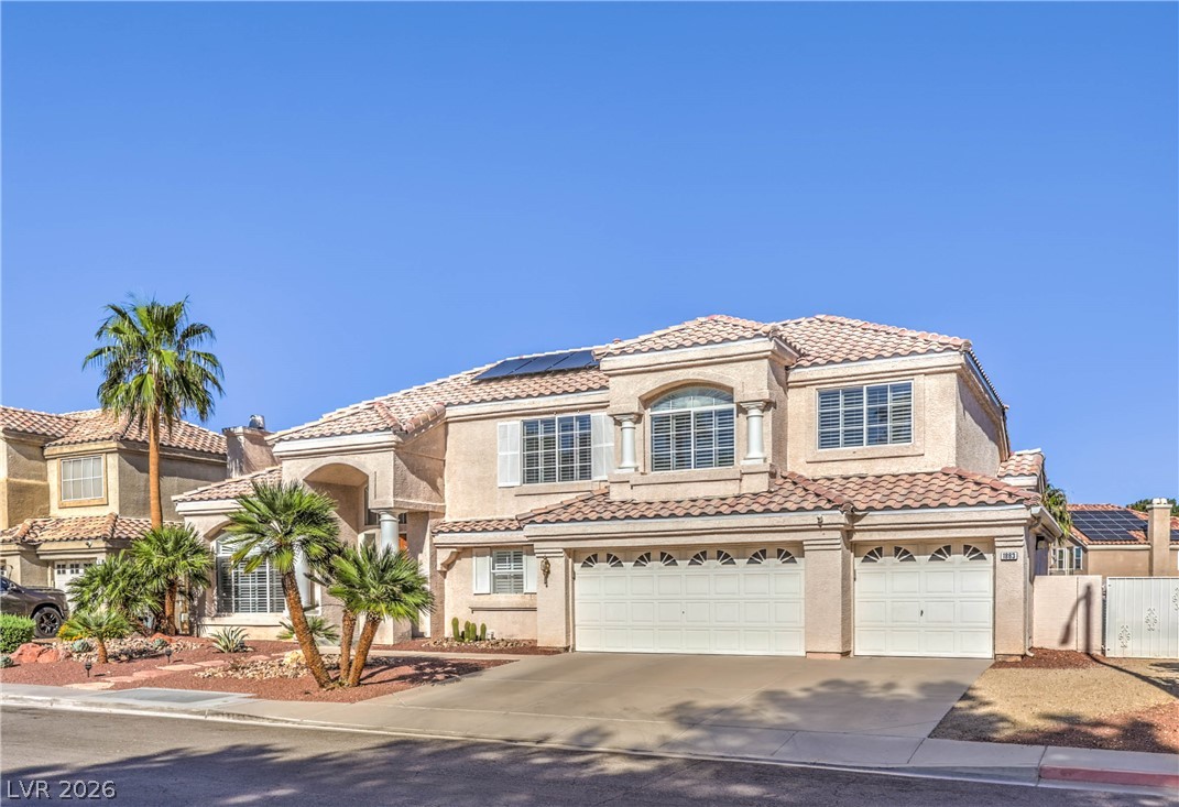 1863 Bogey Way Property Photo 2