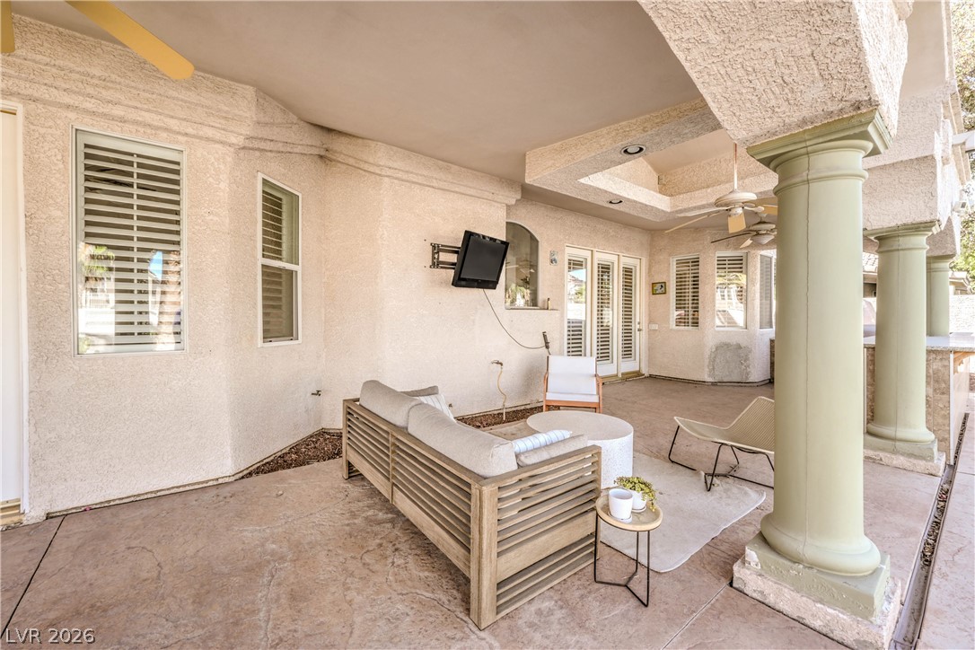 1863 Bogey Way Property Photo 38